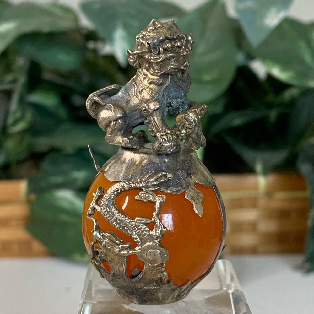 VTG Chinese Miniature Tibetan Silver Foo Dog Carnelian Amber Stone Orb Signed